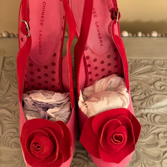 8M Pink Smooth Leather and Red Suede 4" Heels - NWOT - Picture 3 of 8